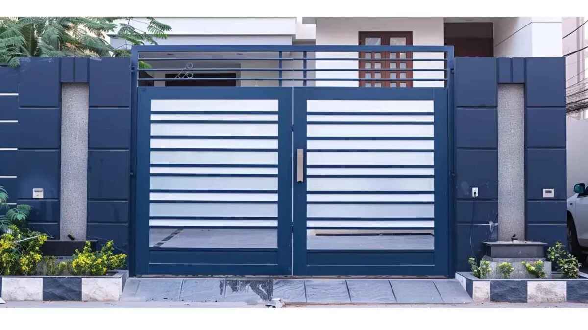 main-gate-colours